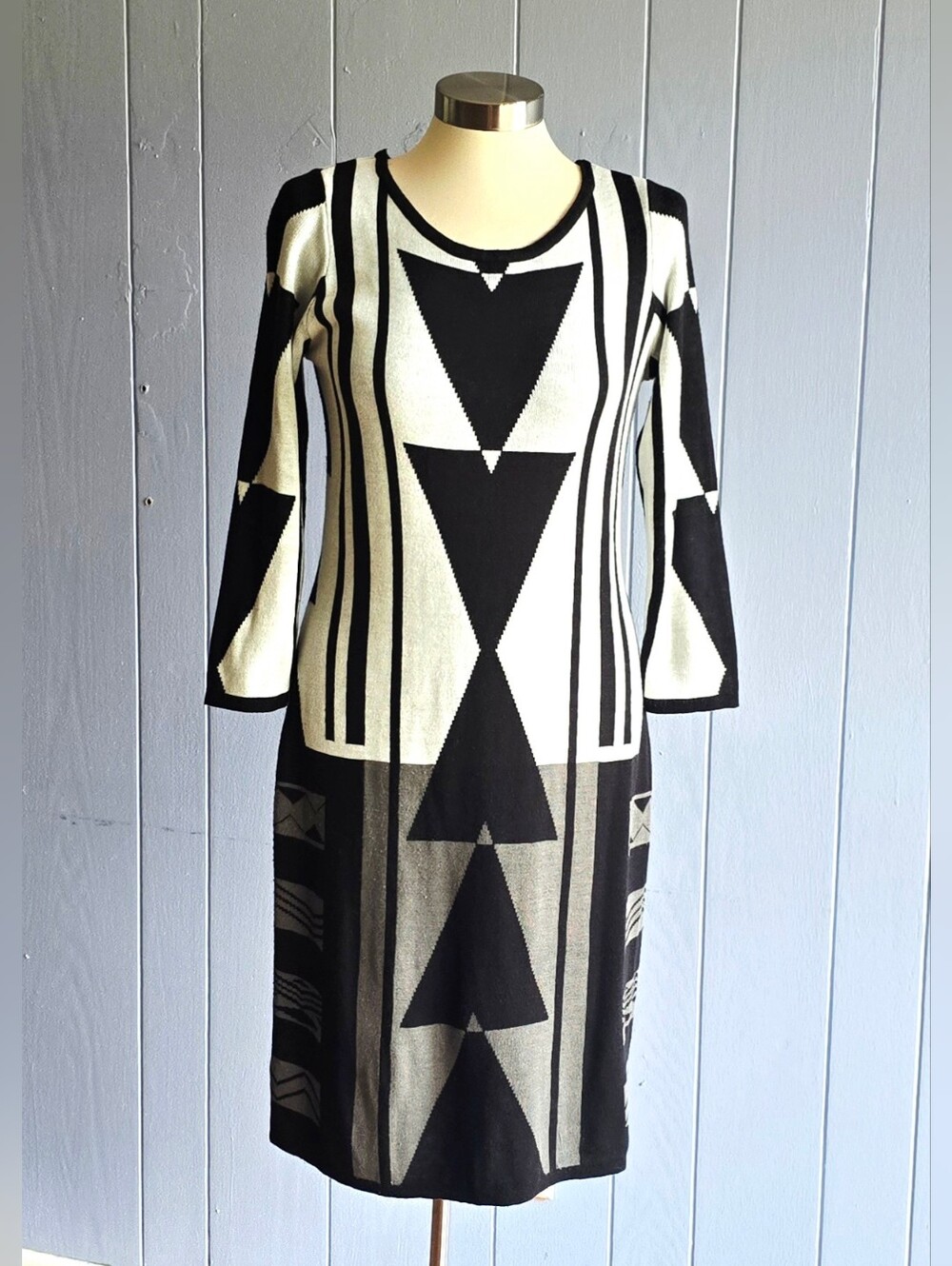 The Limitrd Womens Geometric Aztec Sweater Dress